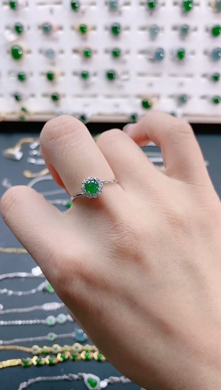 【闪购商品】翡翠戒指银S925镶嵌天然翡翠