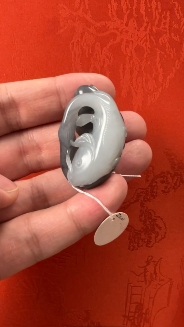 【闪购商品】和田玉挂件未镶嵌新疆青花阴阳鱼雕件