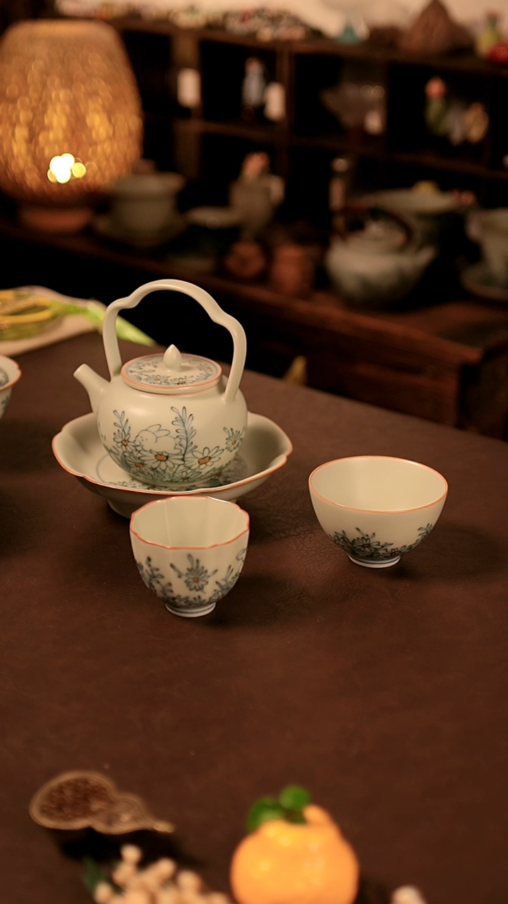 【闪购商品】闪购冲冲冲 野菊兔一套2客