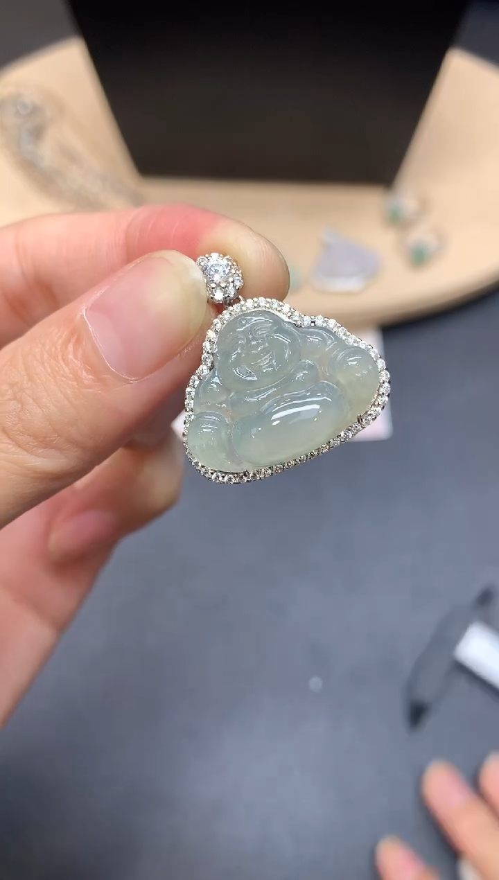 【闪购商品】翡翠吊坠(不含链)银S925镶嵌佛公【无服务费】