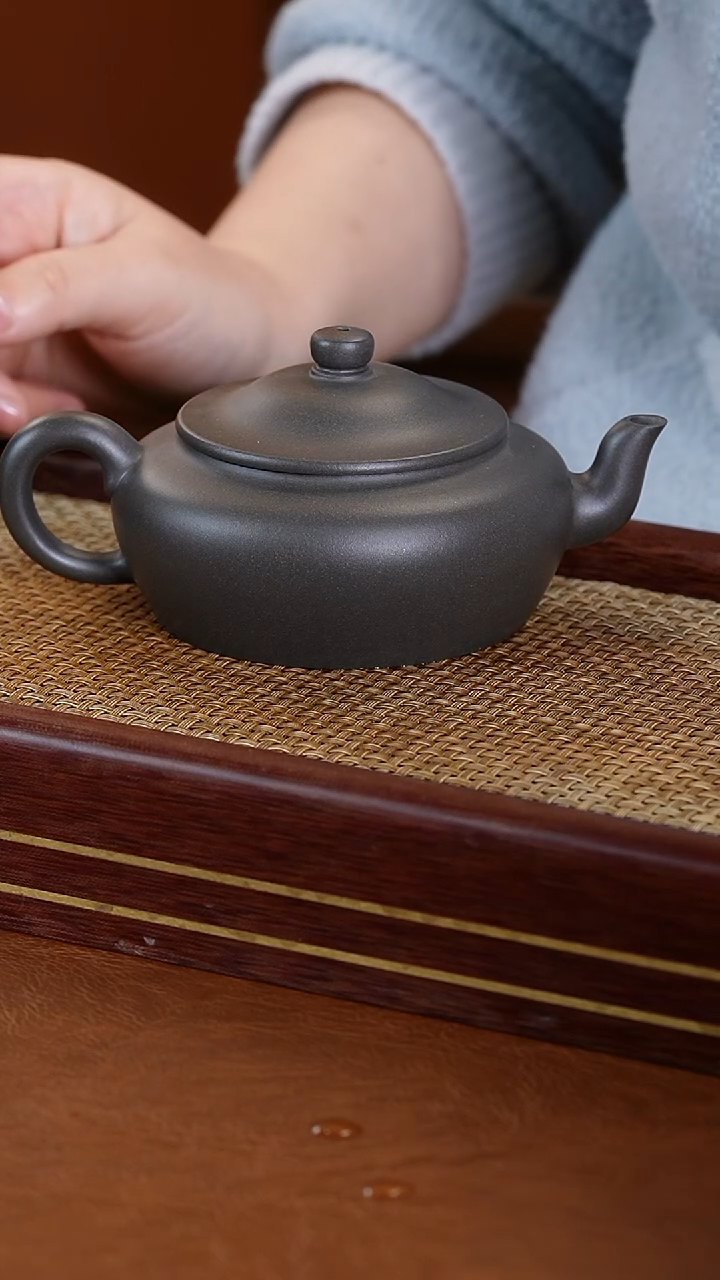 【闪购商品】紫砂茶壶谈美燕天青泥旭帽壶230cc