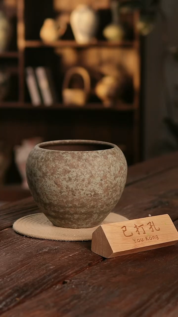 摆件12-519高度18口径15已打孔误差2