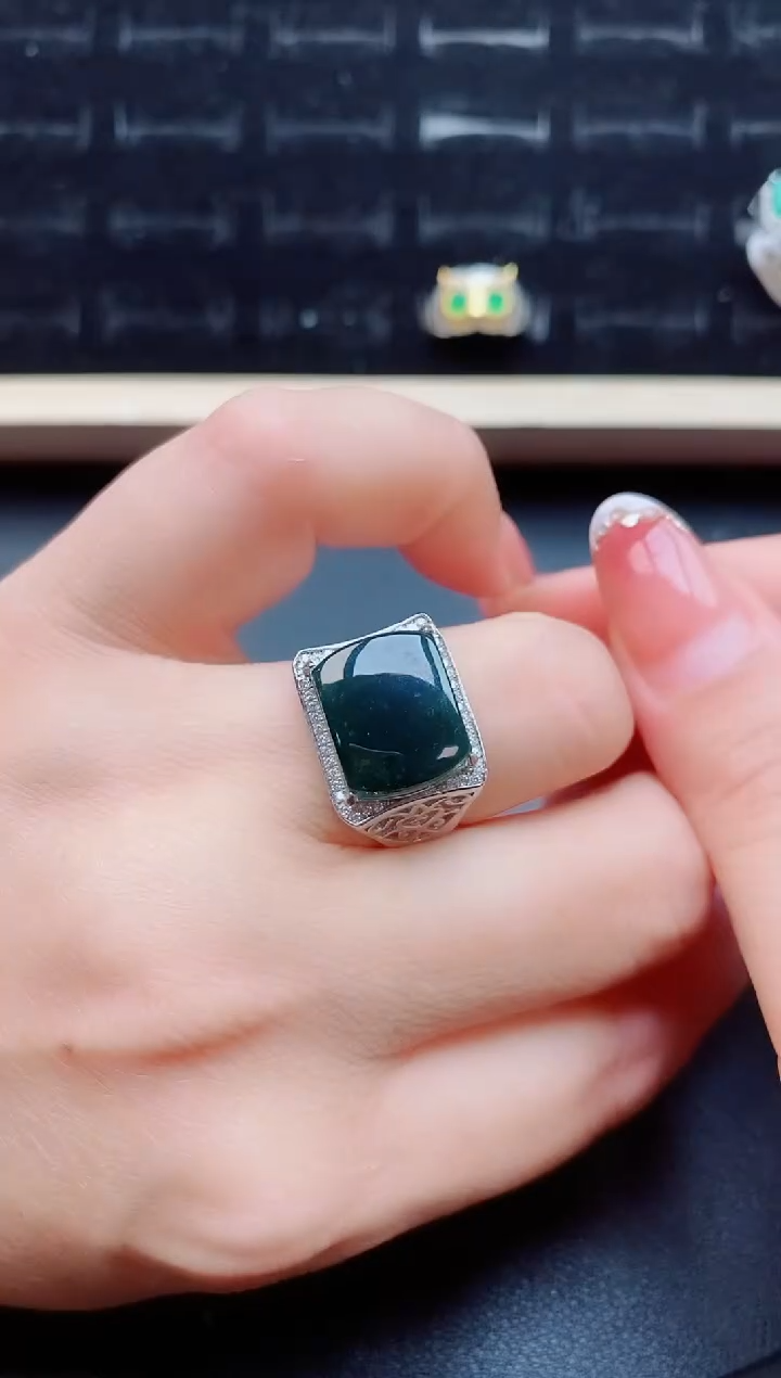 【闪购商品】翡翠戒指银S925镶嵌1212