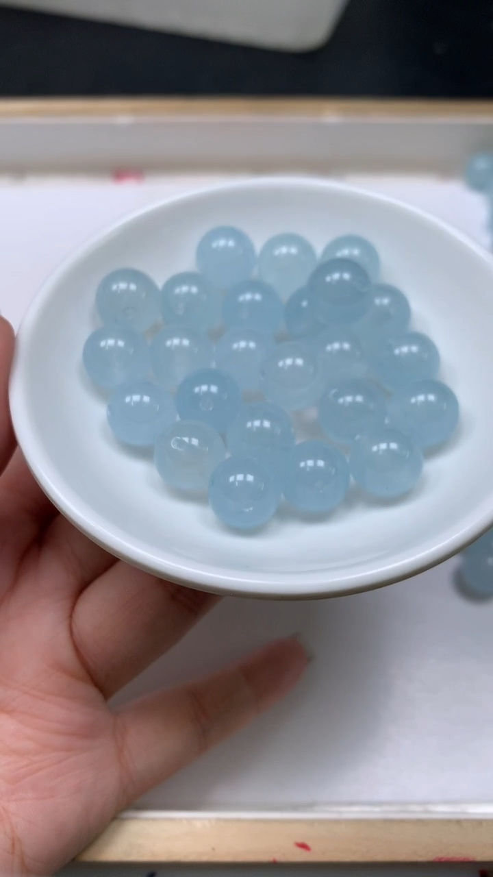 未镶嵌散珠玛瑙/玉髓B5 冰川蓝12mm6个8.8元