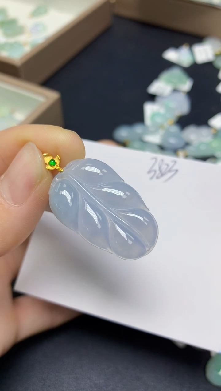 【闪购商品】翡翠挂件18K金镶嵌 天然翡翠A货