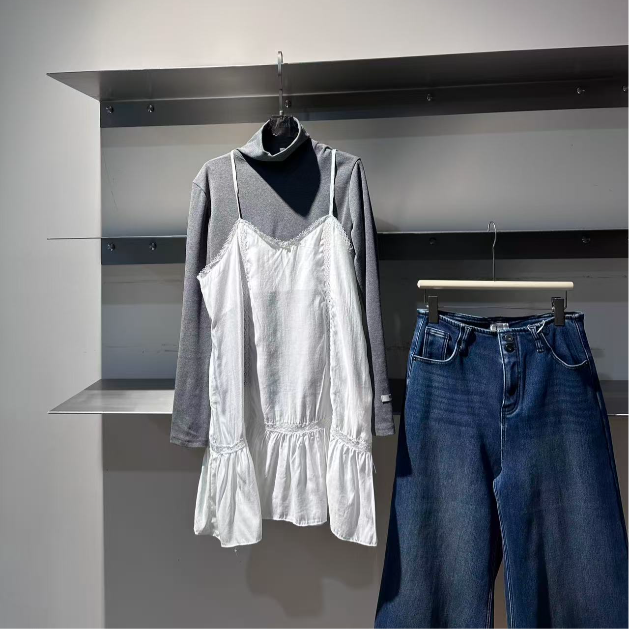 0701•吊带P帘 DD# 东大门叠穿氛围感吊带P帘上衣•