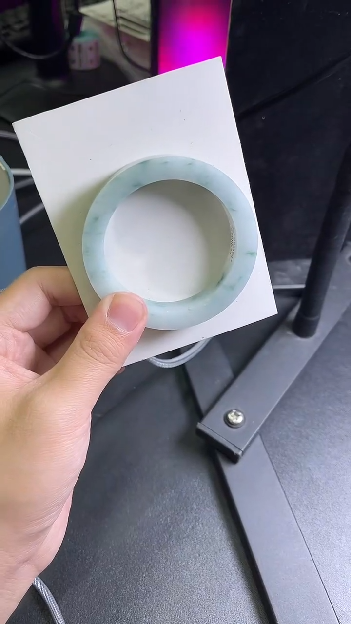 未镶嵌手镯定制翡翠小*猪定制