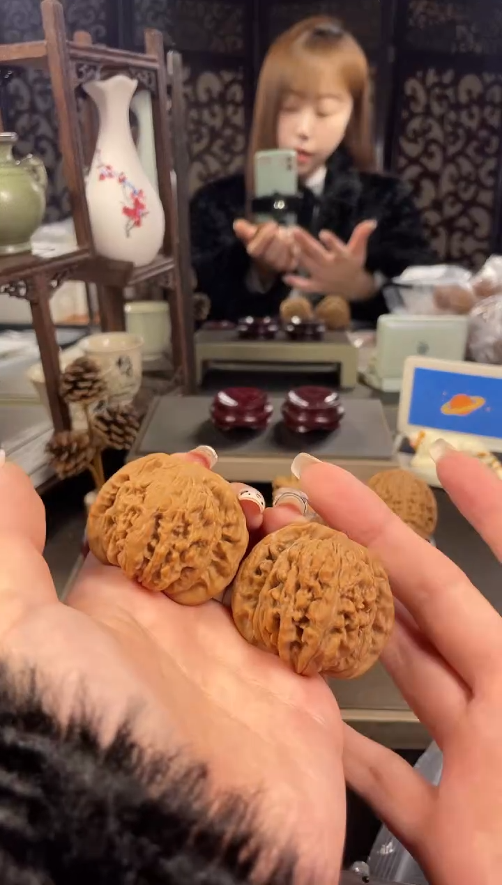 【闪购商品】文玩核桃把件四座楼44尺-20