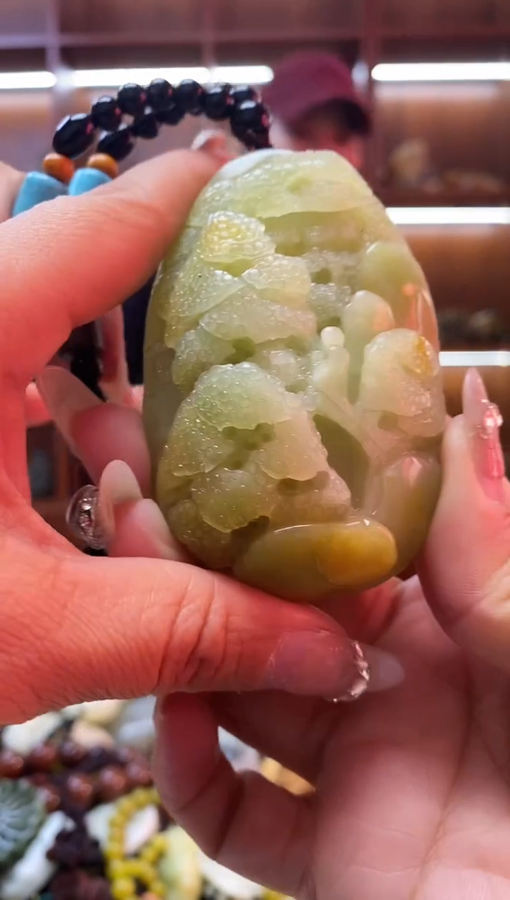 未镶嵌蛇纹石玉手把    