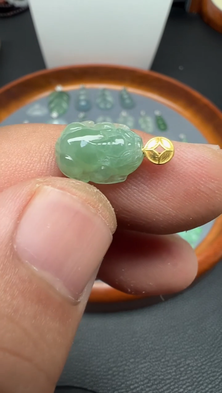 颈饰18K金镶嵌翡翠（26号链接）纯天然A货缅甸翡翠 貔貅