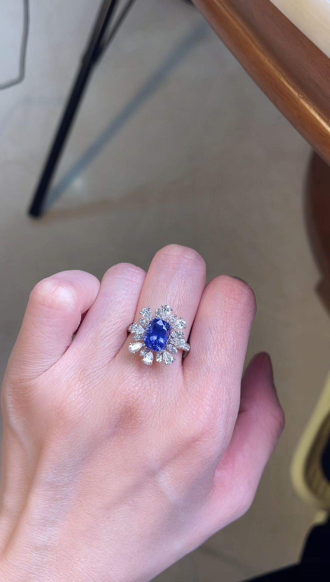 【闪购商品】蓝宝石戒指18K金镶嵌无烧主石：2.87ct