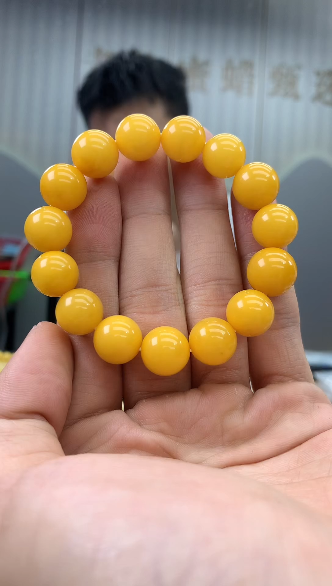 裸石蜜蜡未镶嵌手串