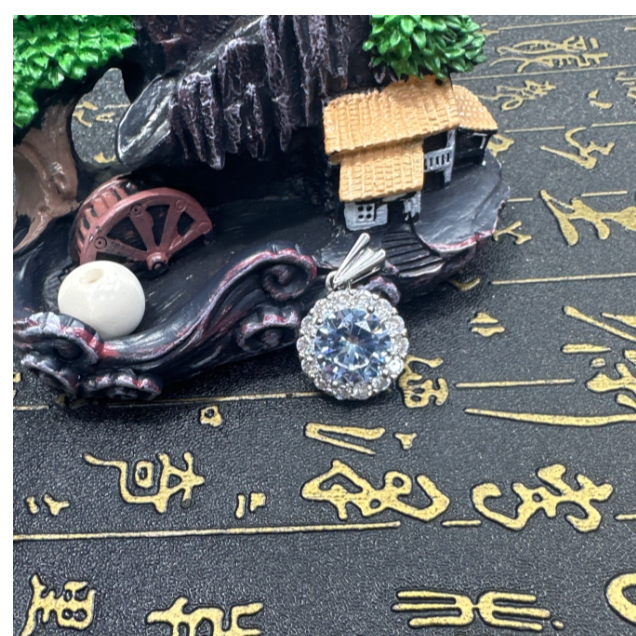 DYWW664 白色吊坠