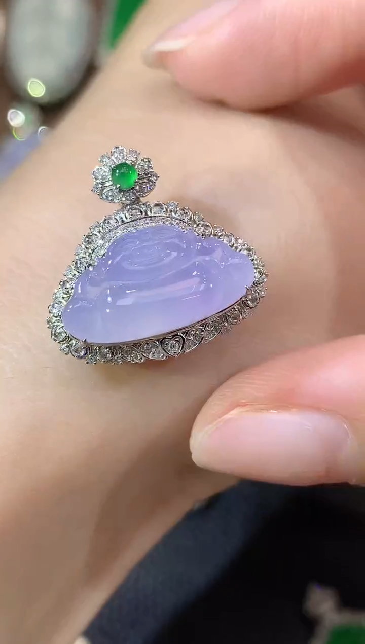 吊坠(不含链)18K金镶嵌翡翠C37