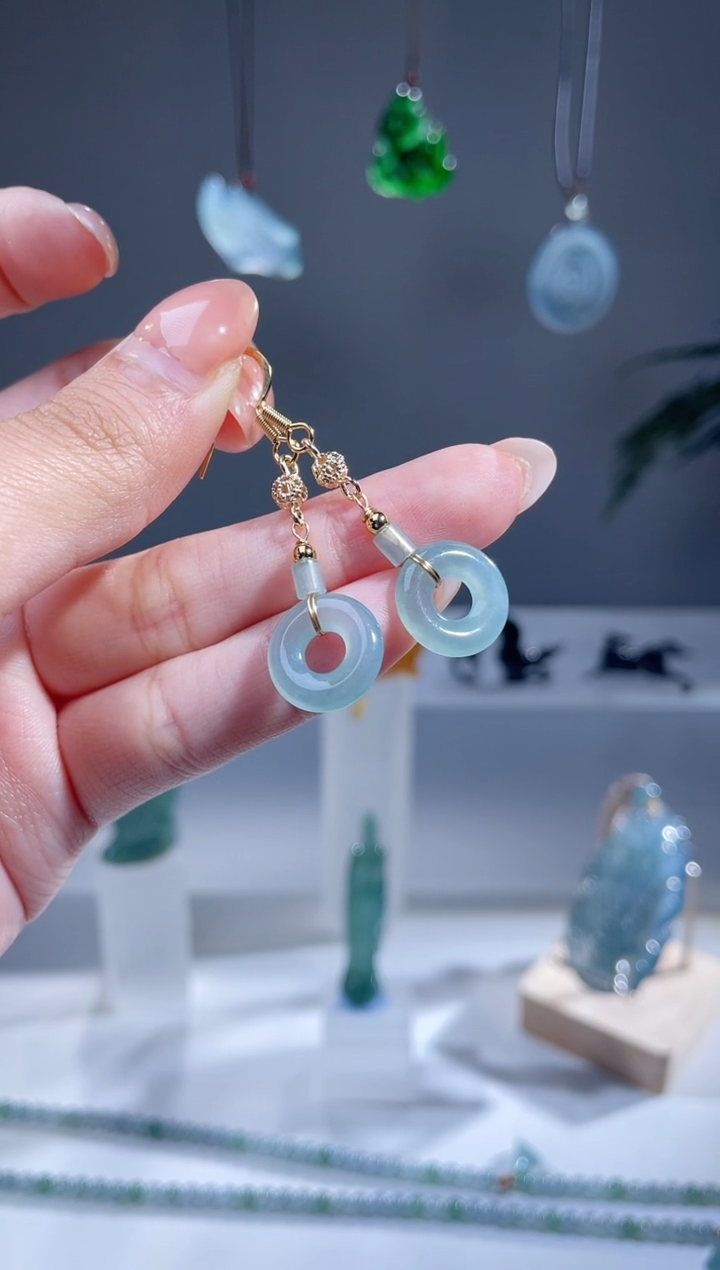 【闪购商品】翡翠耳饰合金天然A货翡翠多样性发1甜甜圈耳饰