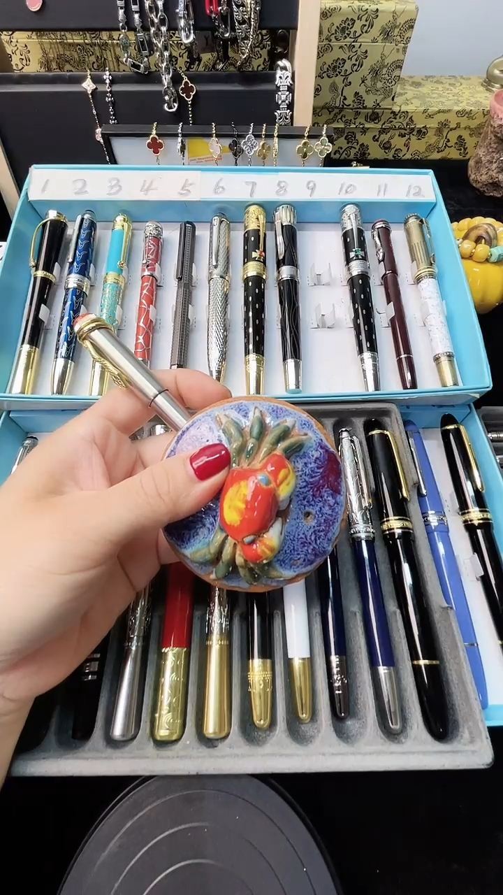 瓷片H*哈哈哈哈哈哈哈