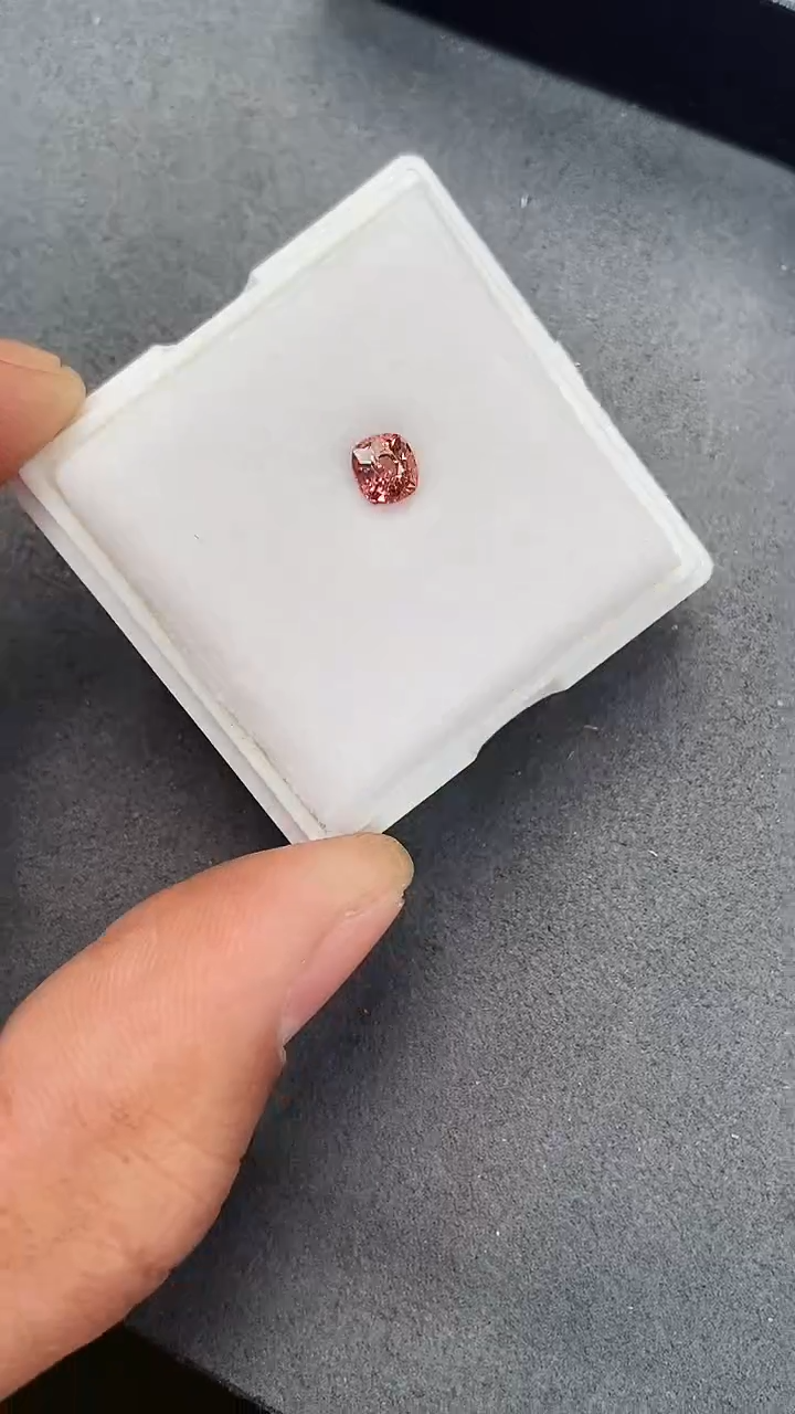 【闪购商品】尖晶石裸石未镶嵌0.70