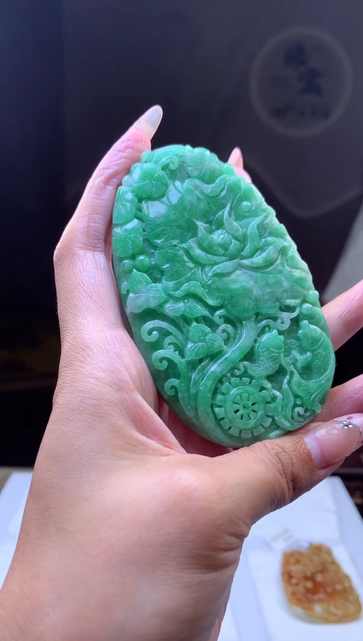 【闪购商品】定制翡翠未镶嵌挂件发货（拍一发一）