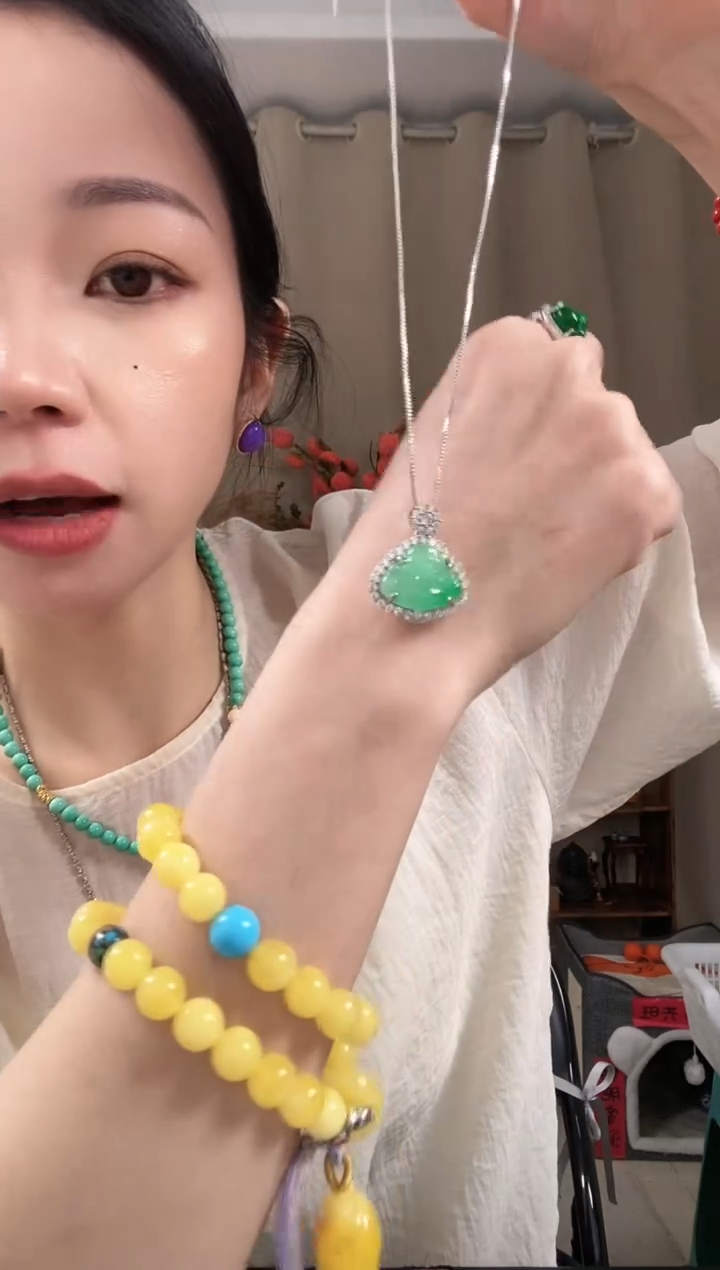 【闪购商品】琥珀颈饰未镶嵌E619EEEEE