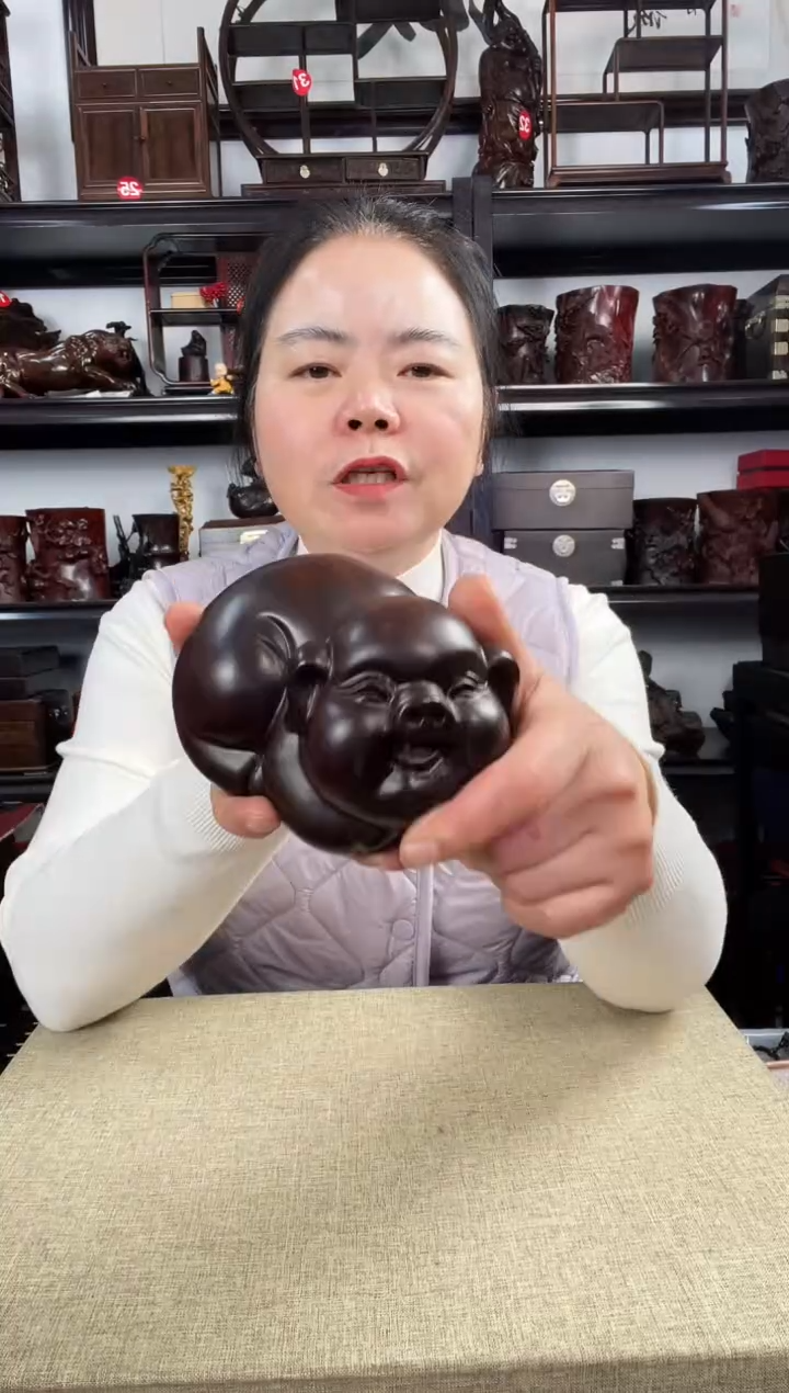 木大猪老李红木工艺品