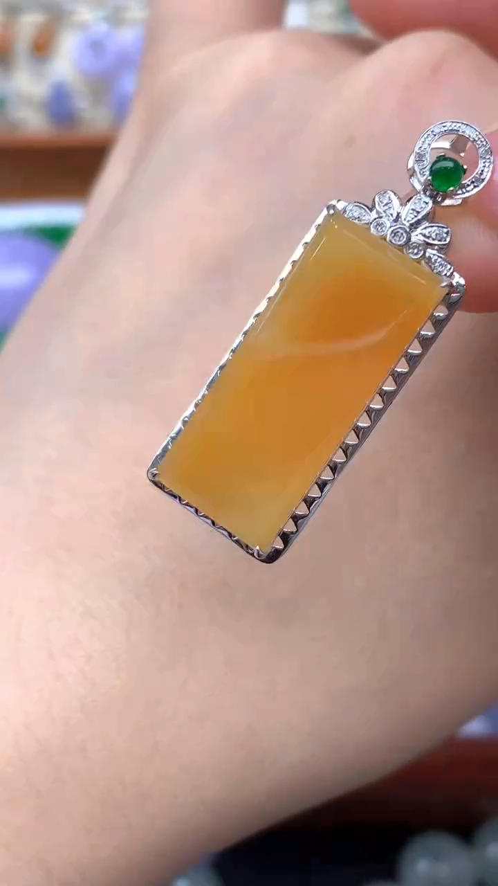 【闪购商品】翡翠颈饰未镶嵌324-天然翡翠