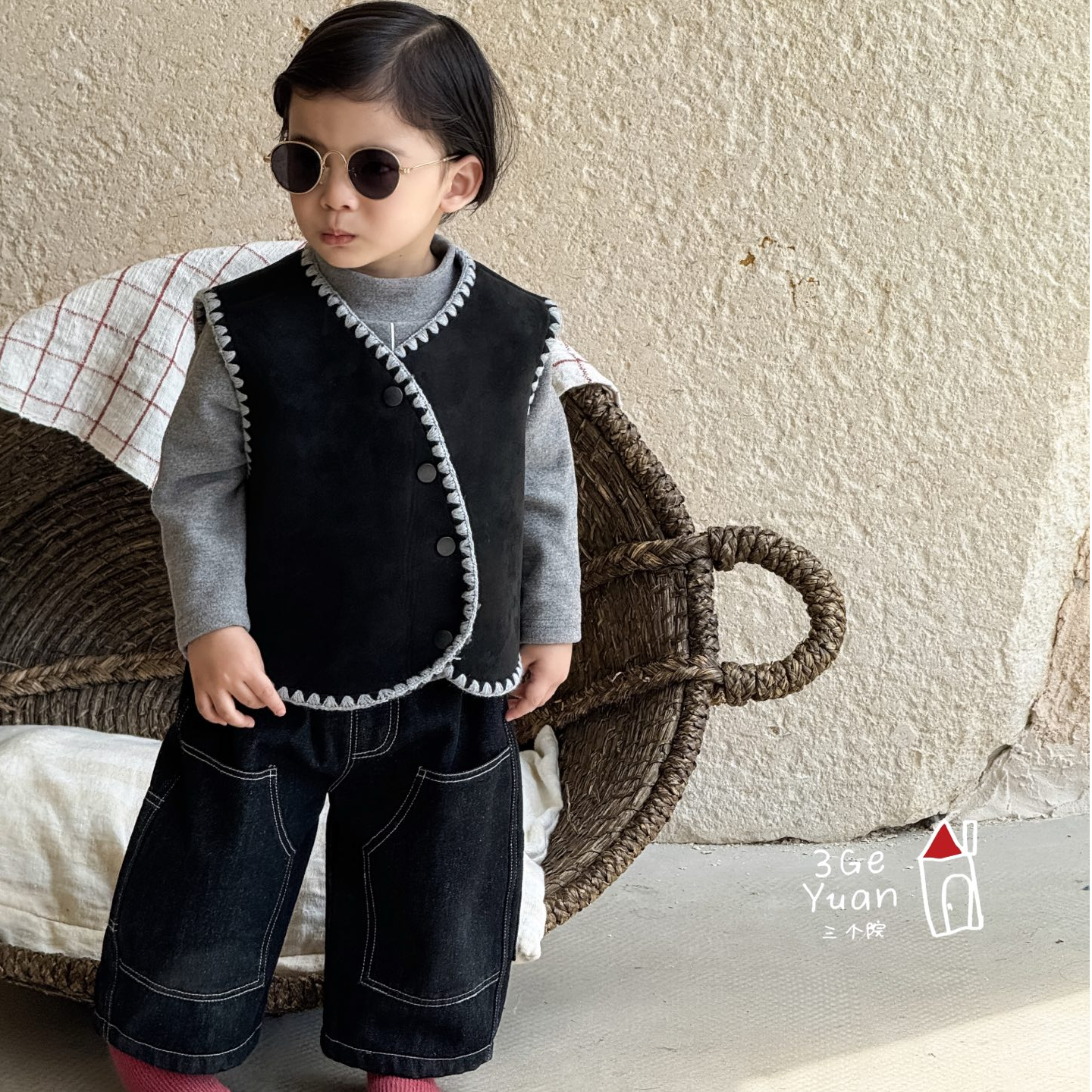 SGY--8930--马甲--黑色--NO退NO换