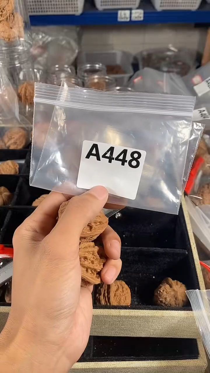 把件文玩核桃41麦穗虎头