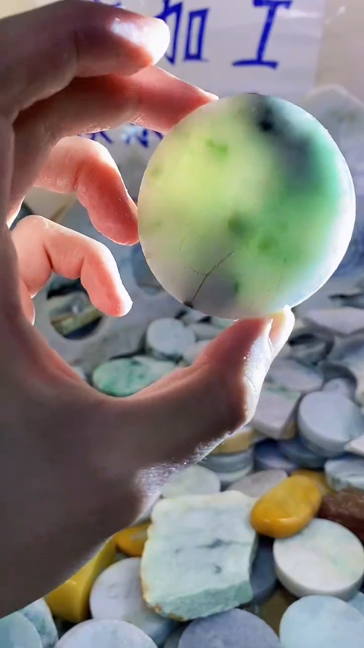 裸石翡翠纯天然A货翡翠130