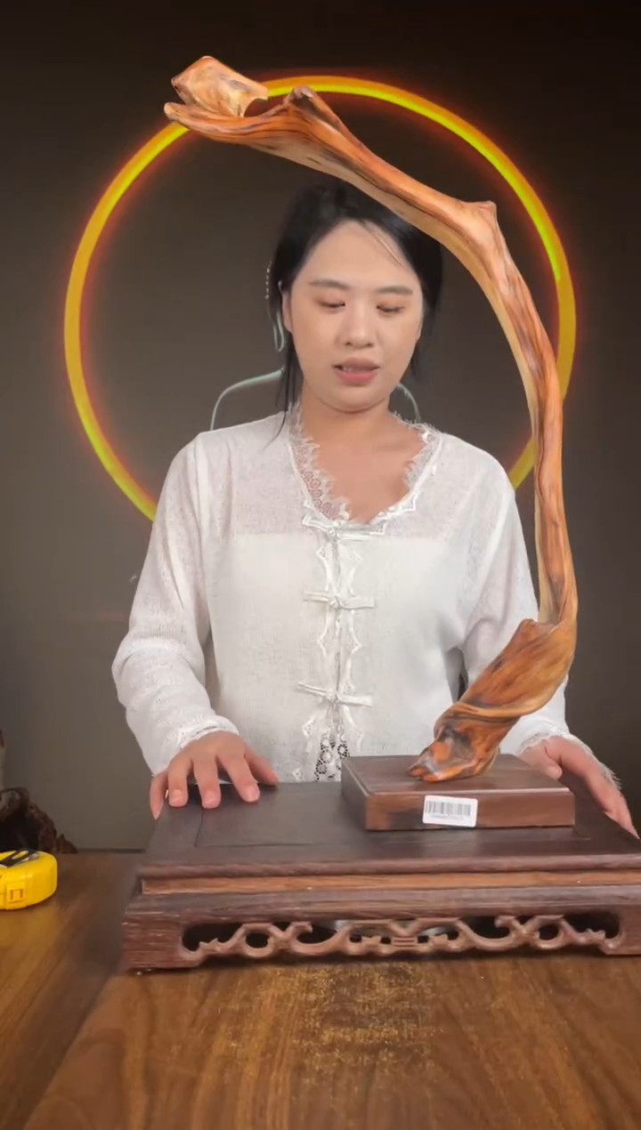 【闪购商品】柏木（崖柏）手工摆件,先抢先得!330