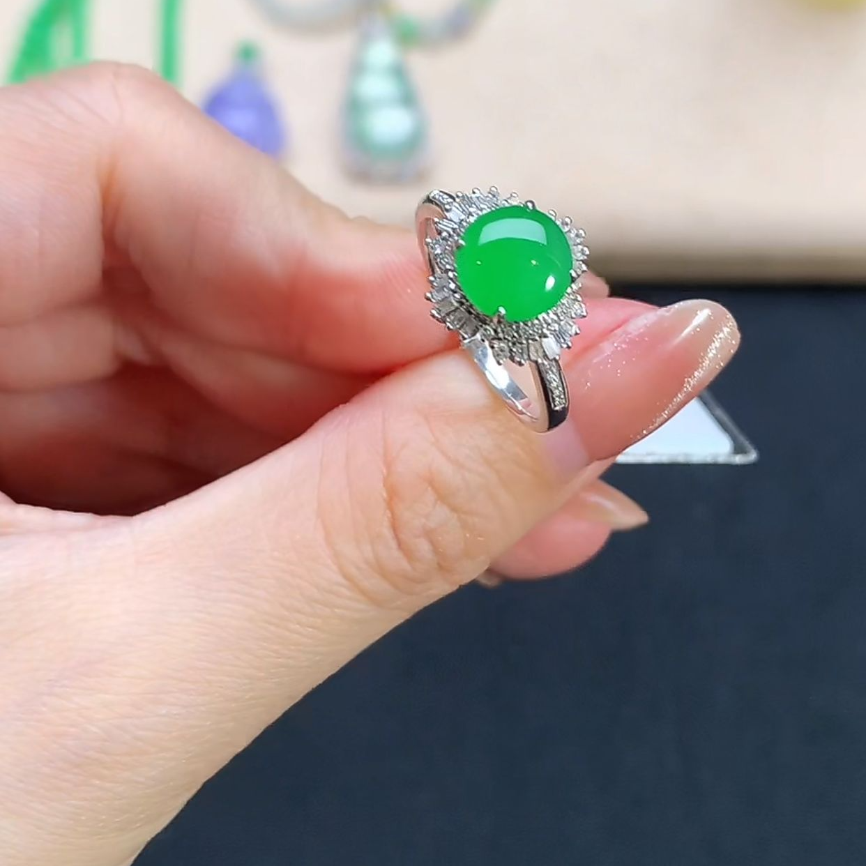 翡翠18K金蛋面-ZZW69-1628