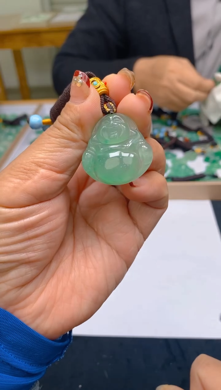 【闪购商品】石英质玉颈饰未镶嵌冰美人非洲翠001