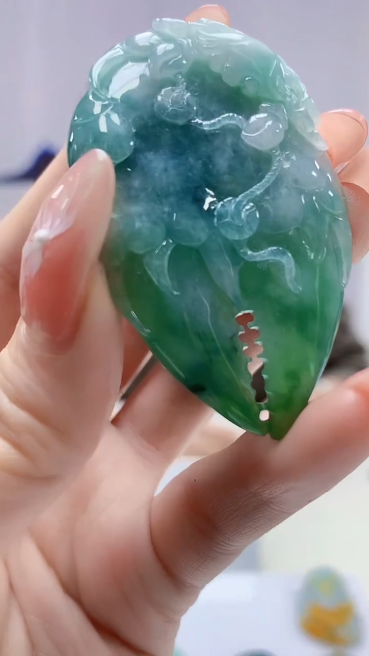 【闪购商品】定制翡翠未镶嵌1502DD-毛货挂件35