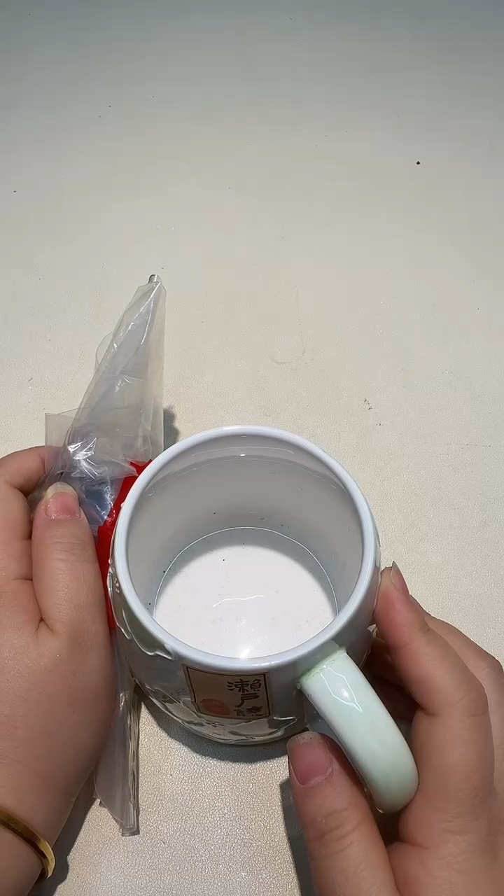 瓷片如图所示AAAAAAAAAAA295