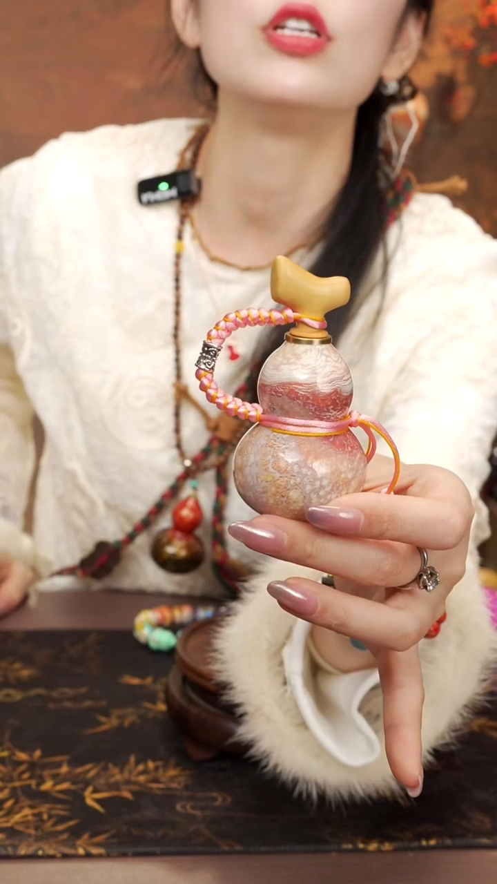 348 --大漆开口小葫芦----88