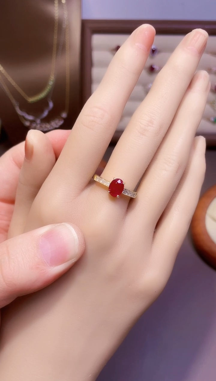 【闪购商品】红宝石戒指银S925镶嵌一枚
