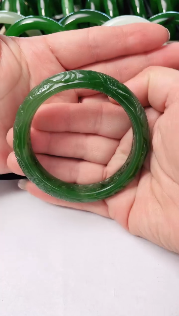 【闪购商品】和田玉（碧玉）未镶嵌手镯碧玉手镯