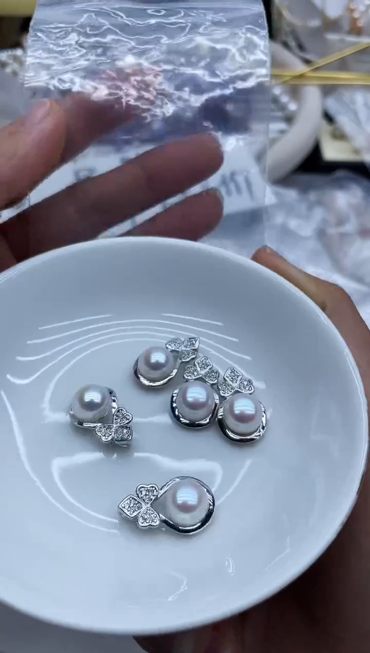 吊坠(不含链)未镶嵌淡水珍珠吊坠多样性发其一