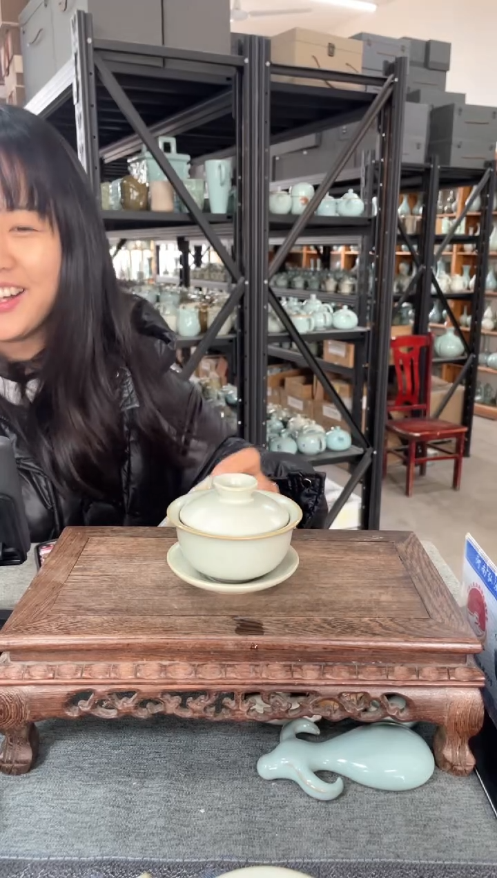 【闪购商品】其他微瑕月白小元宝盖碗。。。