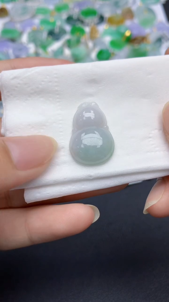 翡翠未镶嵌颈饰天然缅甸a货翡翠百元以上9元证书费自理