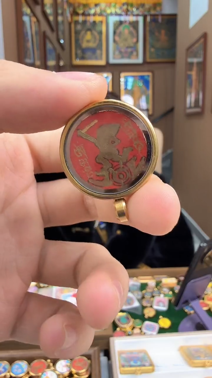 吊坠不动明王-热贡纯手绘唐卡