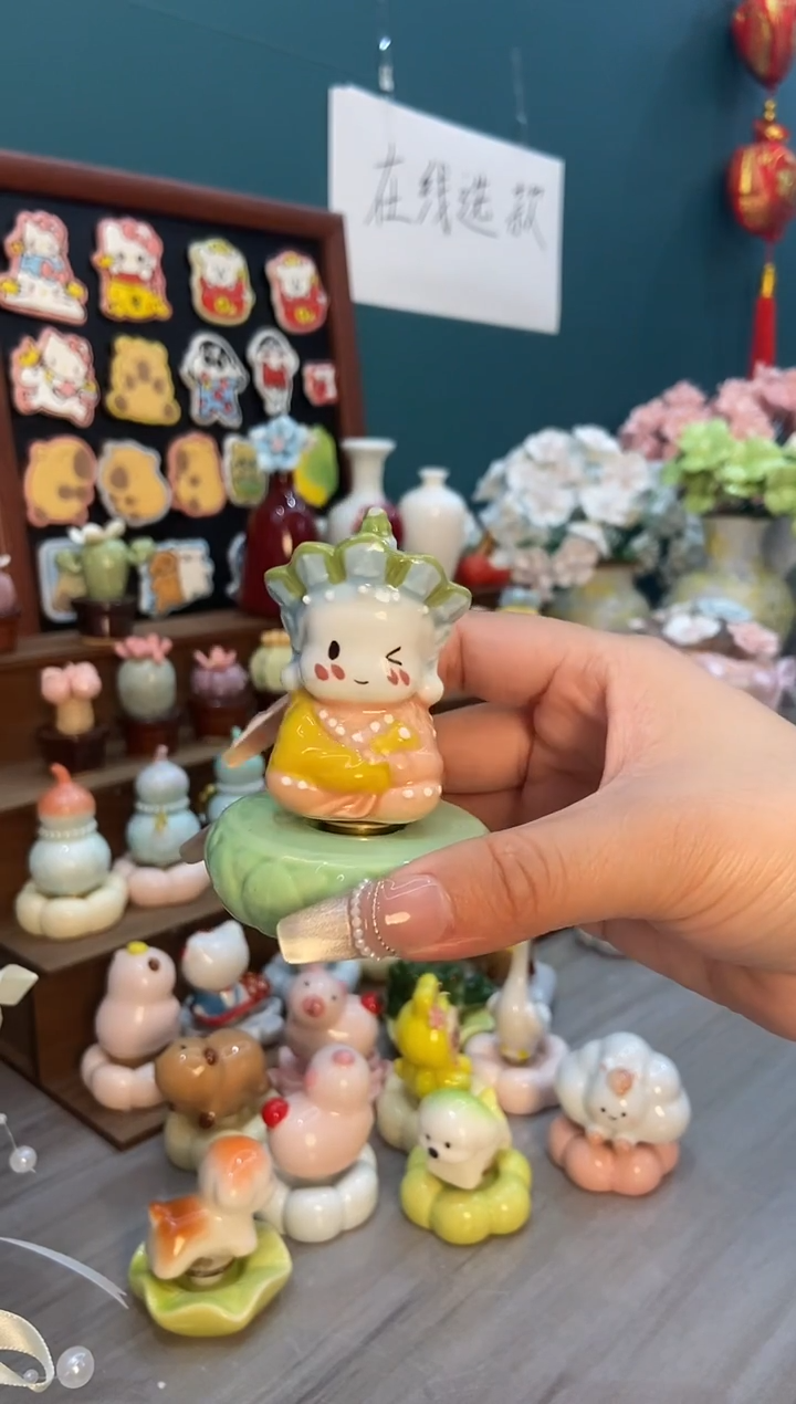 摆件陶绿色无语佛