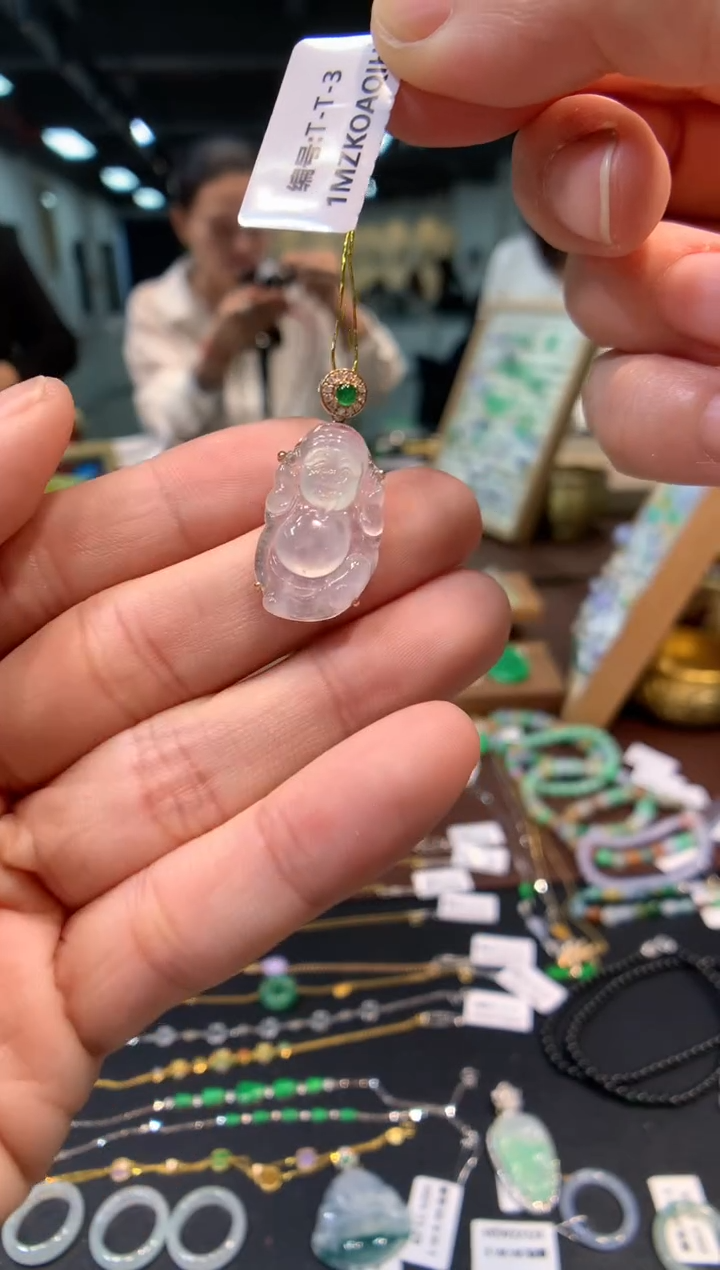 吊坠(不含链)18K金镶嵌翡翠财神