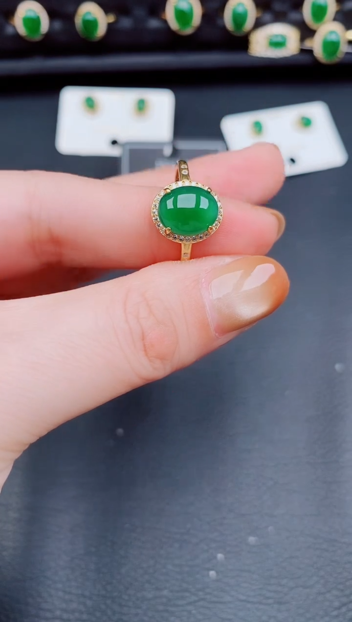 【闪购商品】翡翠戒指银S925镶嵌天然a货翡翠192
