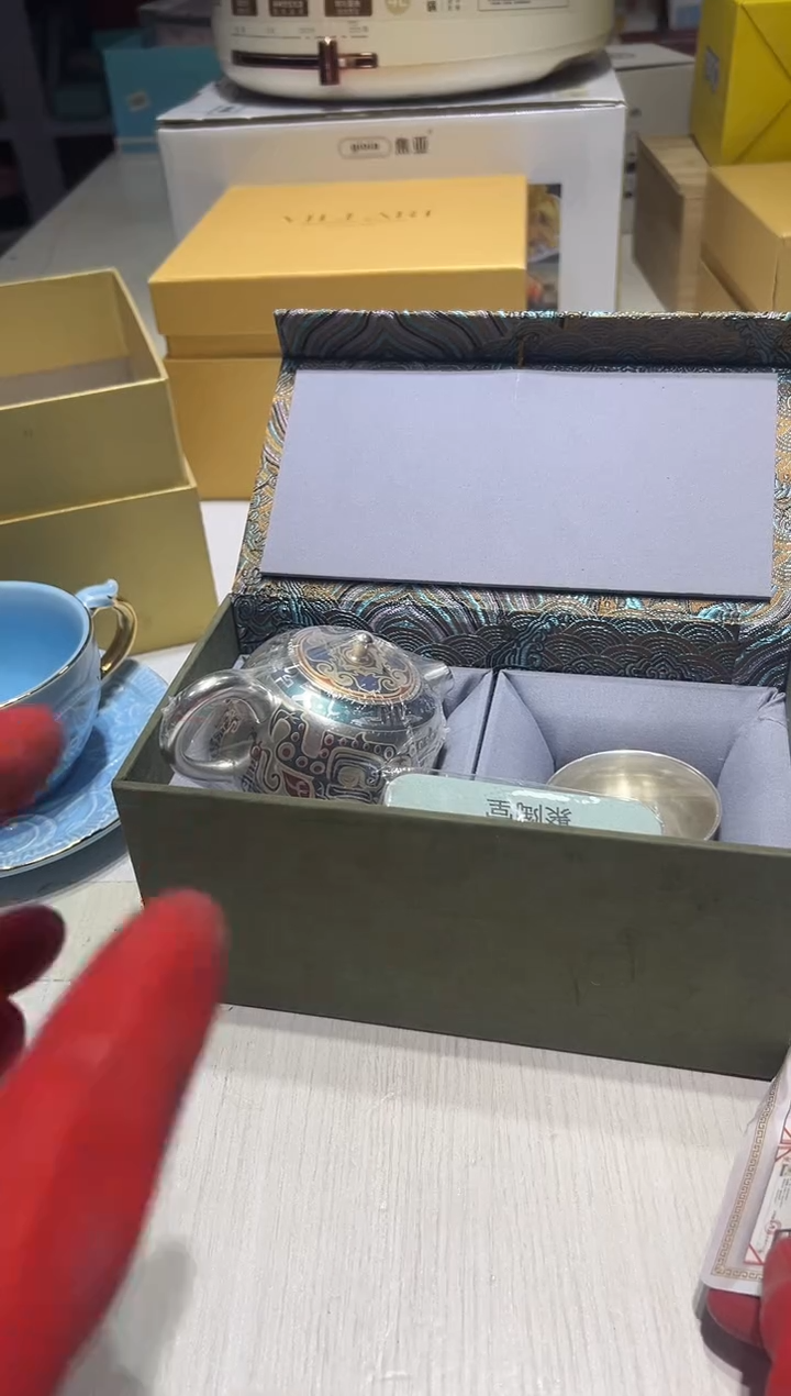 瓷片五折小店全场放漏@@1