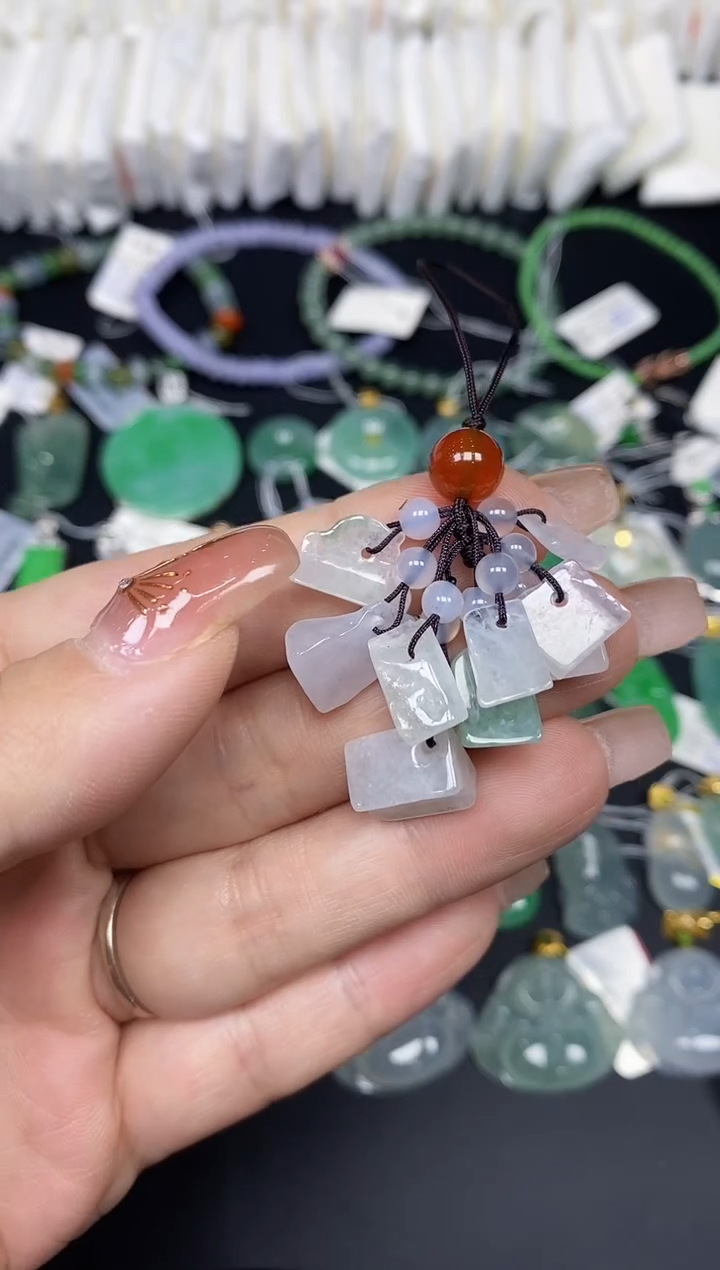 未镶嵌挂件翡翠岁岁平安