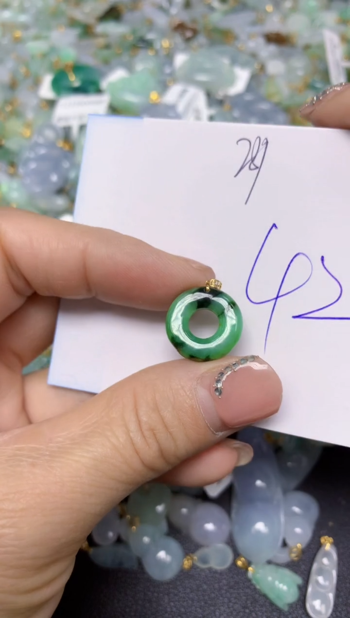 【闪购商品】翡翠挂件18K金镶嵌 天然翡翠A货