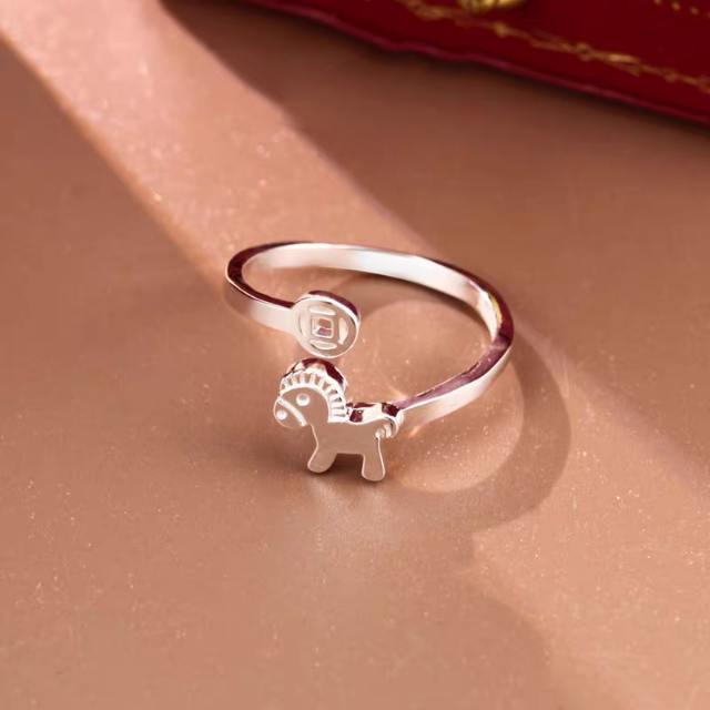 足银戒指 钱币小马纯银戒指本命年生肖女马上有钱可调节足银指环