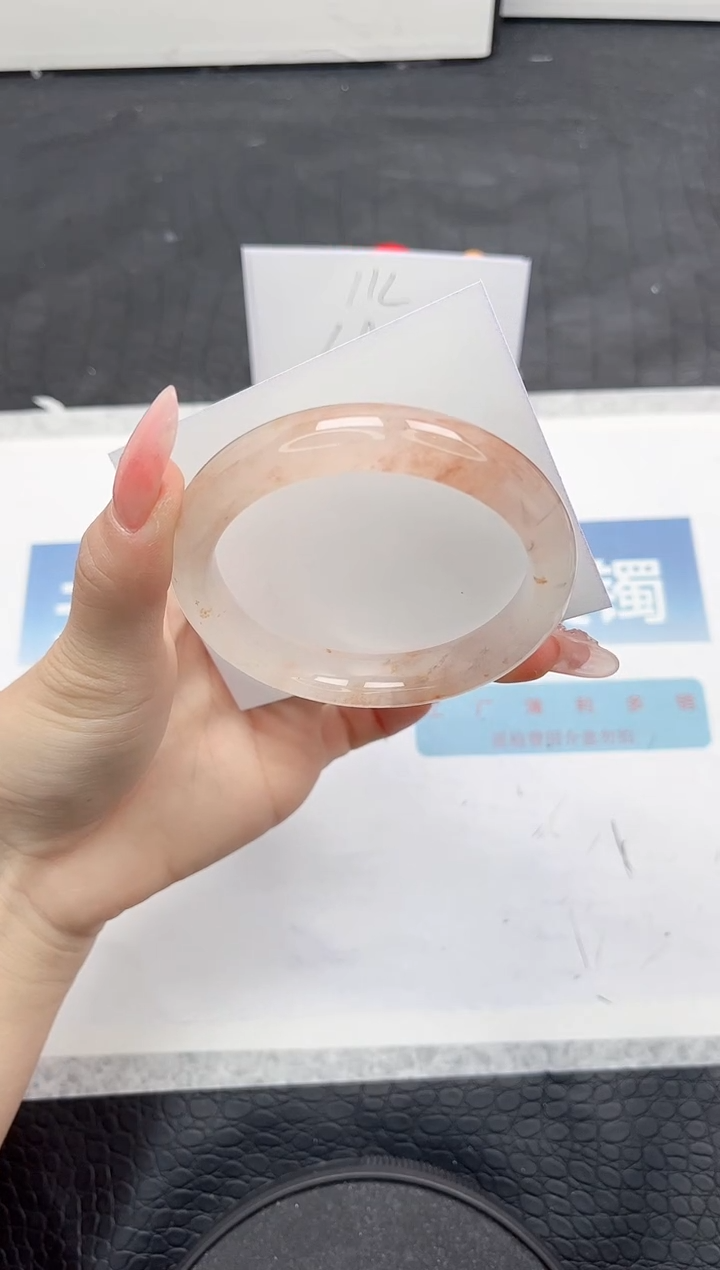 【闪购商品】石英质玉手镯未镶嵌163-56