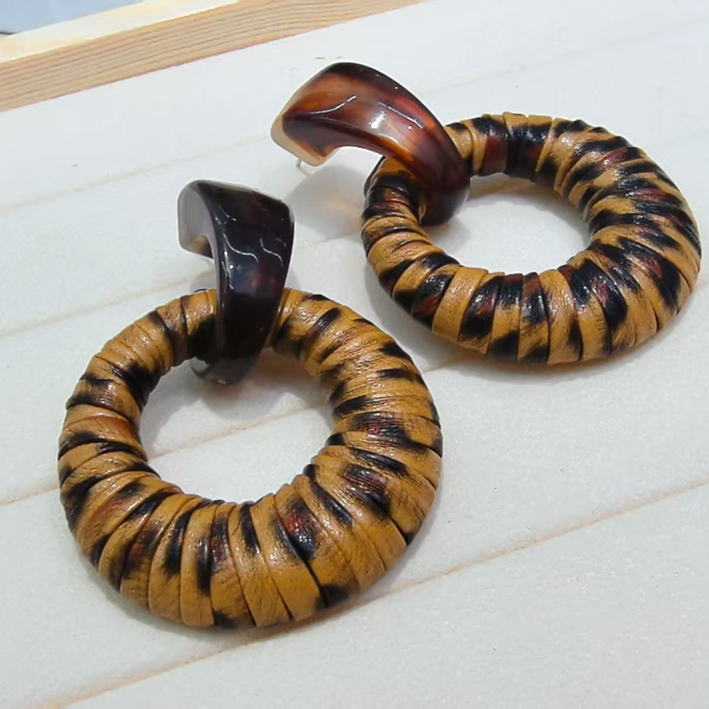 钛钢耳饰 阮大大高奢耳饰0989耳环气质时尚耳圈