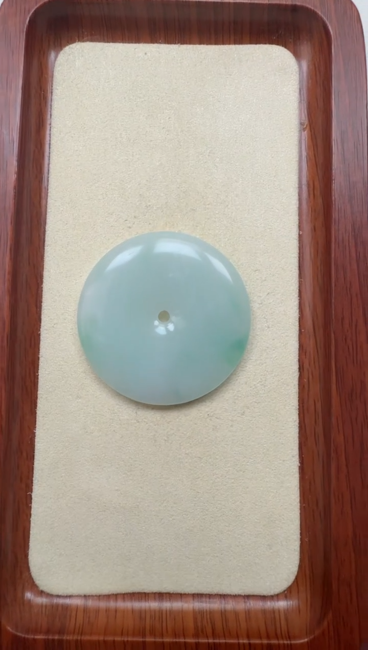 【闪购商品】翡翠吊坠(不含链)未镶嵌孤品